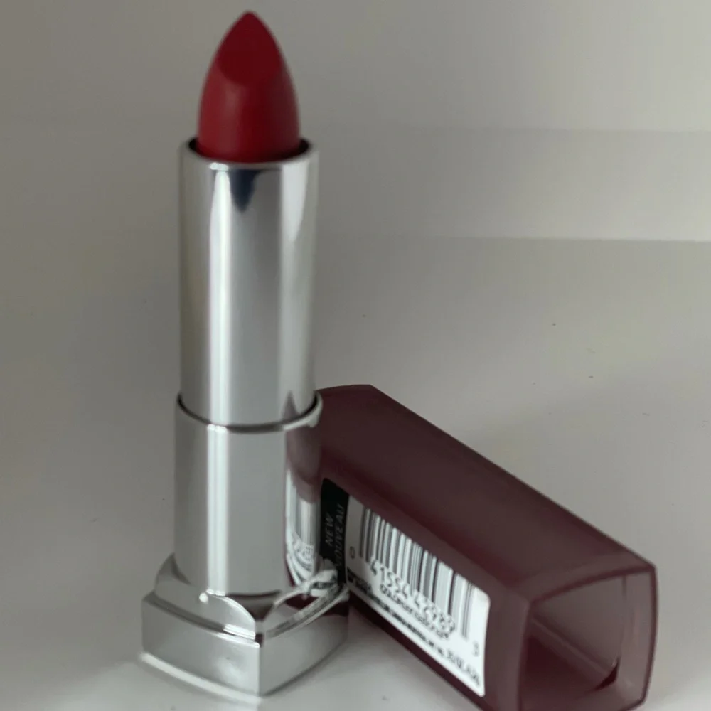Maybelline New York Lip Color 660